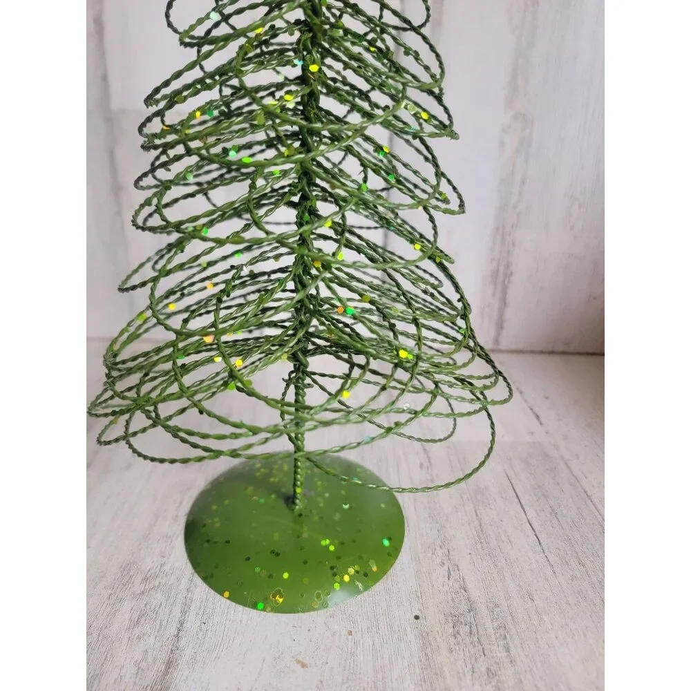 Pier 1 Imports metal wire Xmas star tree decor‎